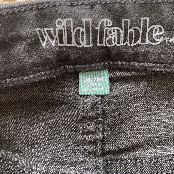 Worn Once Wild Fable HighRise Stretch Jean Shorts - Picture 2 of 7